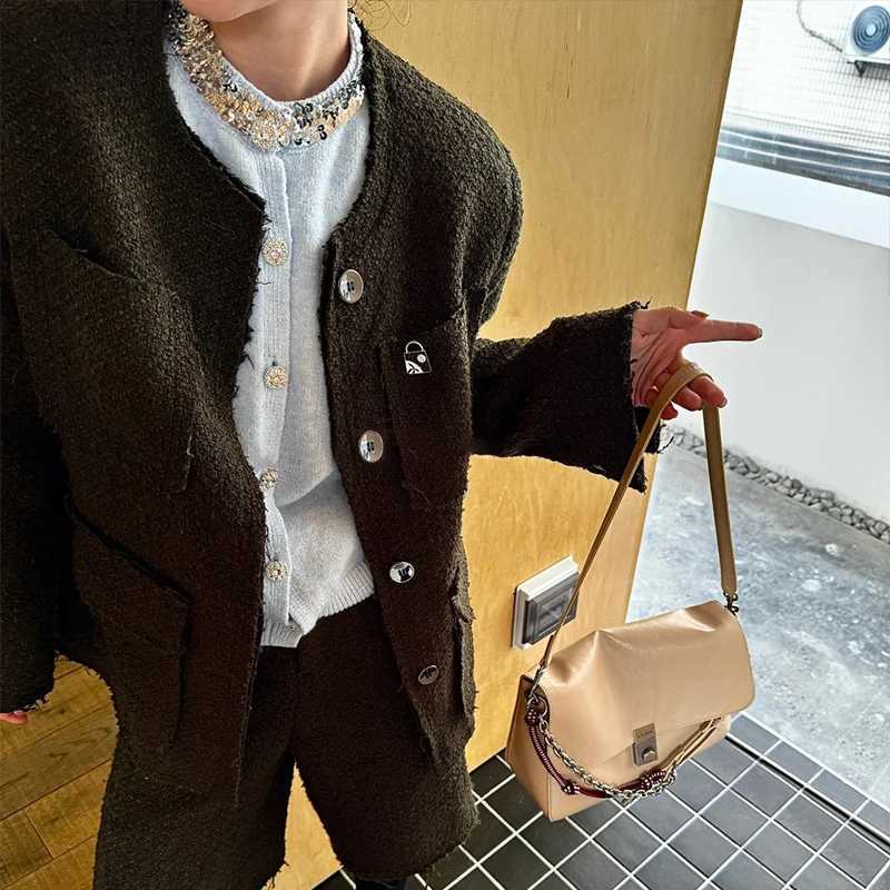 Newly designed womens cross shaped bag fashionable rope shoulder strap womens shoulder bag Y250320