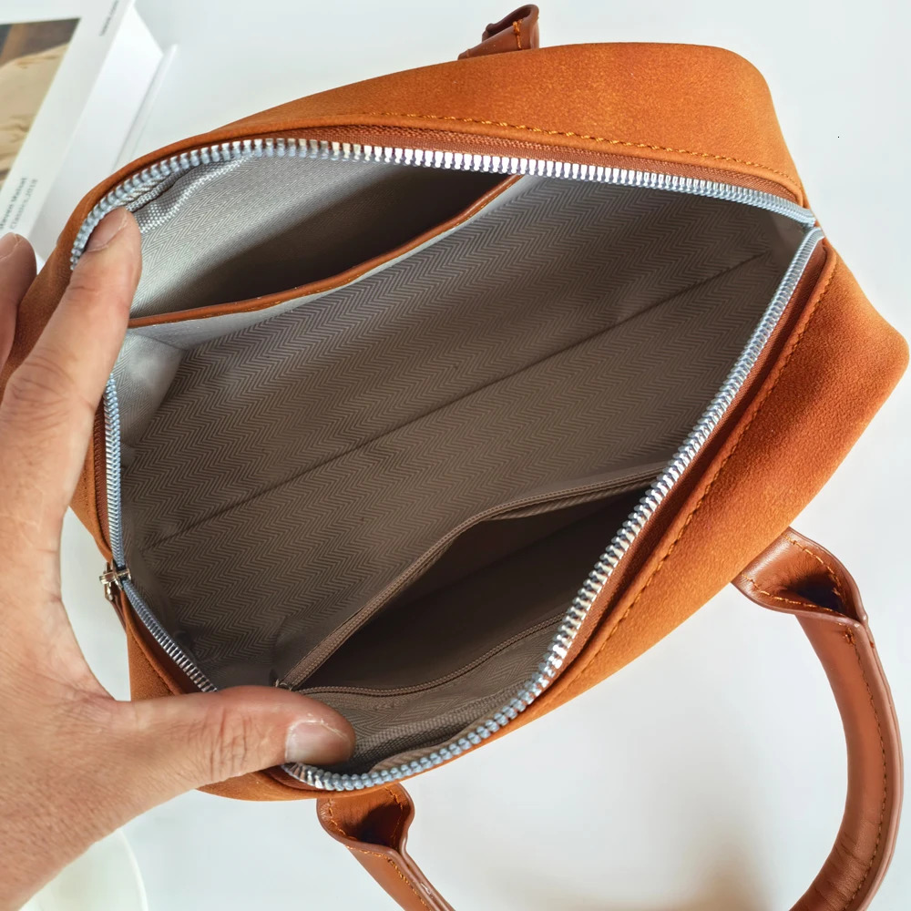 Fashionable retro womens bag matte leather handbag Little Boston 250320
