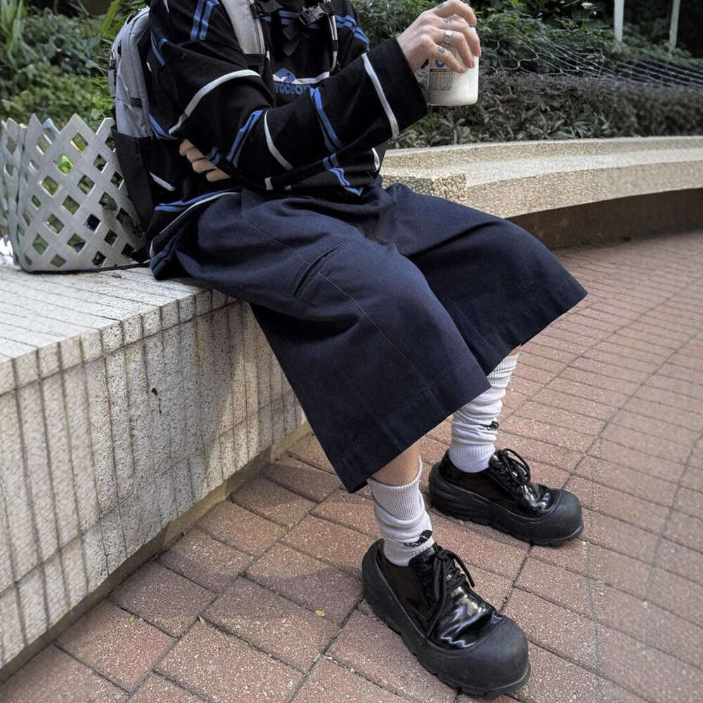 American street Harajuku loose wide leg sports casual shorts men and women, cropped pants for summer