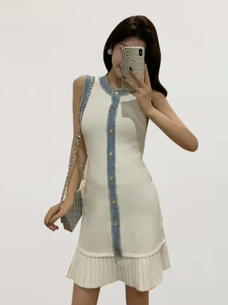 Cowboy patchwork knitted dress for women Oneck single chest pleated short skirt womens casual version summer mini 250320