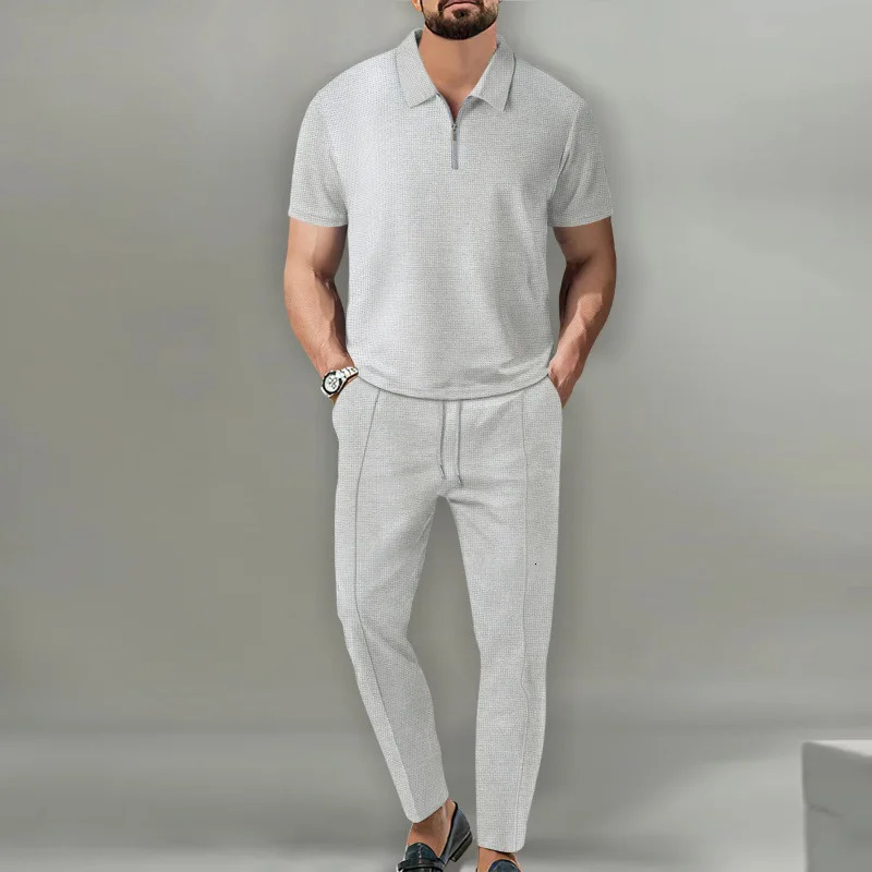 2-piece set of Spring and Autumn mens solid color set waffle collar short sleeved zipper pants set 250320