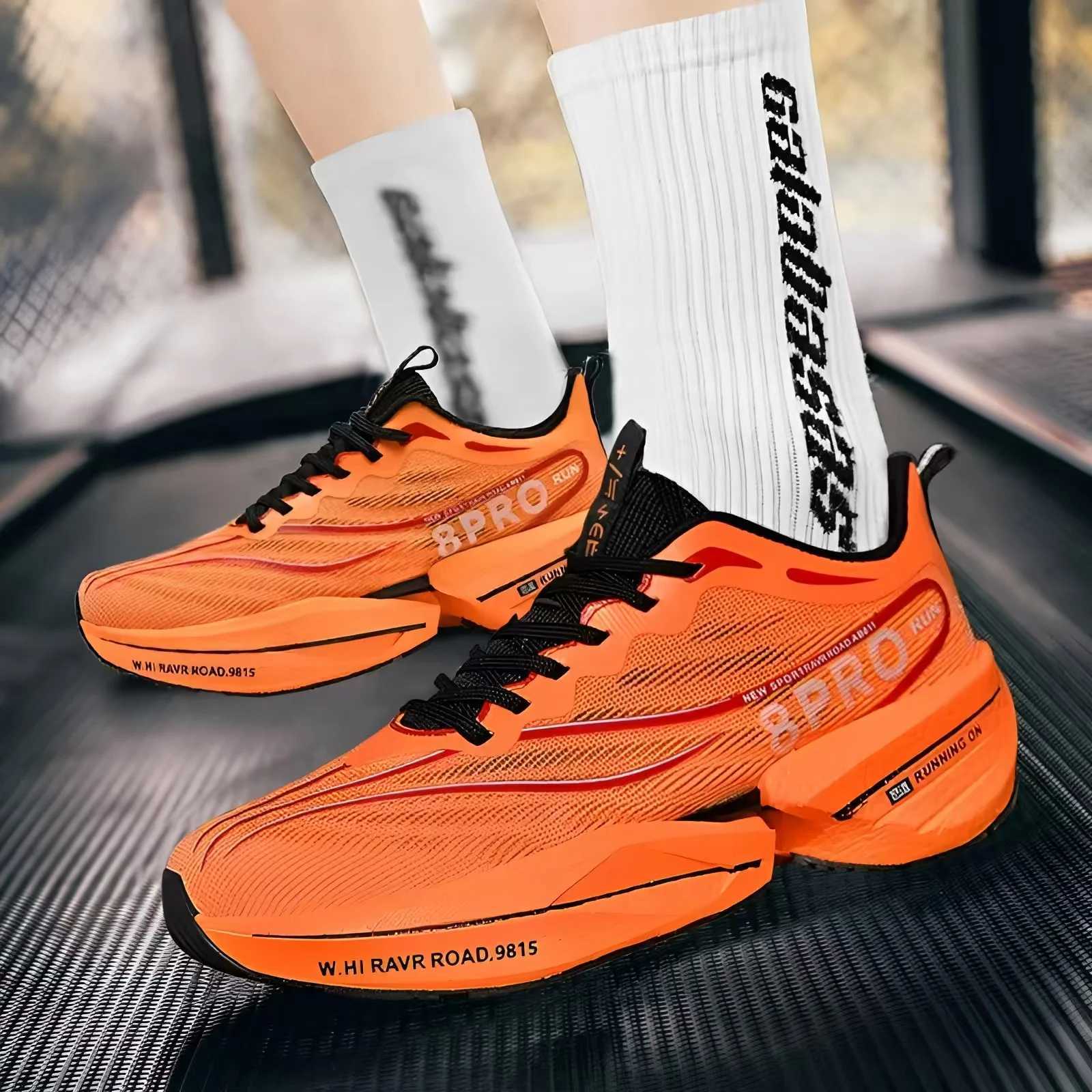 Marathon Air Cushion Carbon Plate Sports Running Shoes Men Breathable Lightweight Women Cfortable Nonskid Specialty Sneakers Y250320