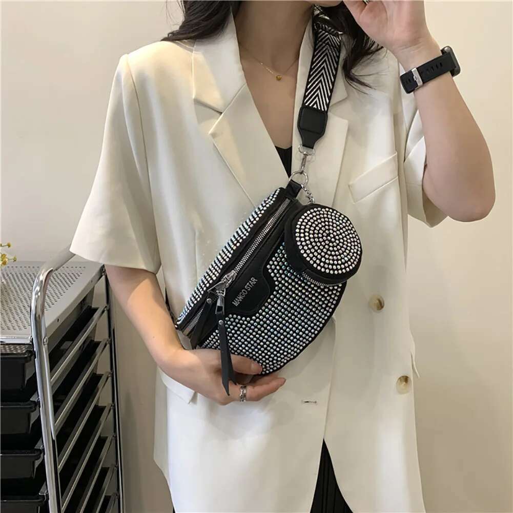 Fashion Exquisite Rhie Waist Belt Women Chest Shoulder Simple Crossbody Bag PU Leather Bg Fanny Duarable Pack