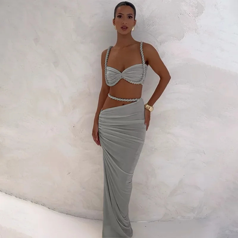 Sexy Solid Color Bareback Mini Strap Vest and Wrap Ski Set for Womens Spring Arrival Fashion China Origin 250318
