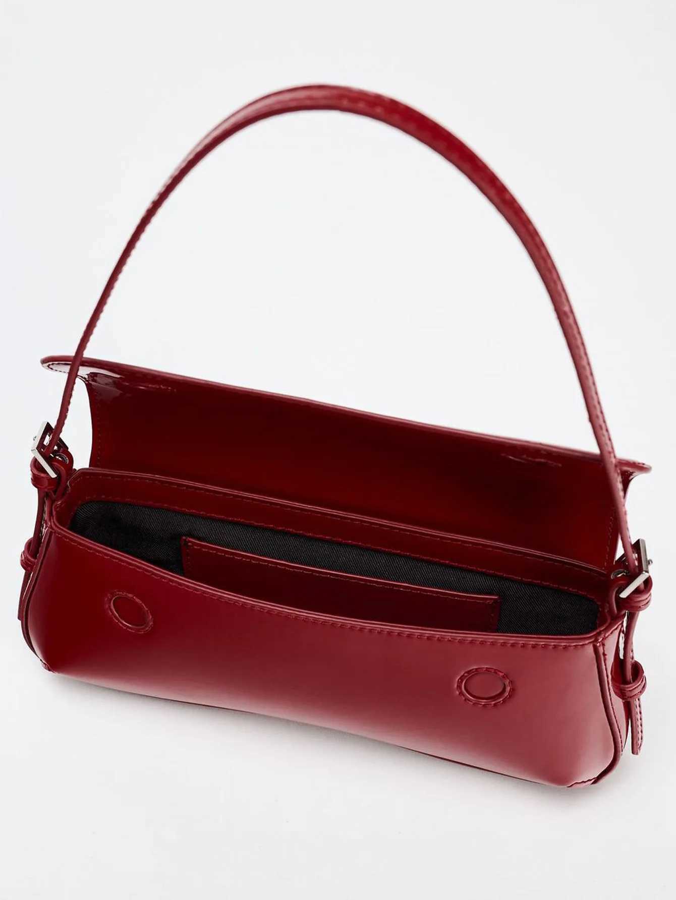 Red Stick Underwear Bag 2024 Autumn New Product Fashionable Simple Commuter Flip Back Retro Shoulder Bag Y250319