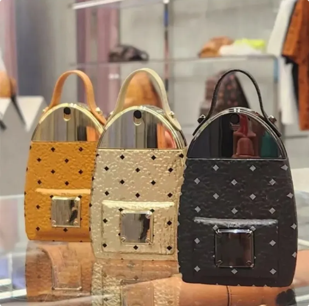 M Perfume pour les femmes Perfume sac à dos Eau de Parfum Spray 2,5 fl.Oz./ 75 ml Marque de luxe M Parfums Perfumes Pragrance Cologne Long Time L