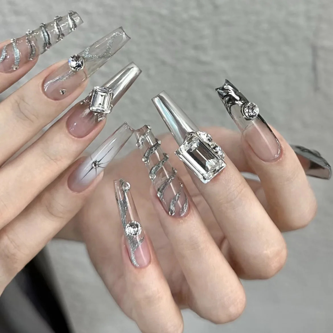 10 PCS Handmade Y2k Press on Nails Long Punk Silver Adhesive False Nail Full Cover Coffin Artifical Stick-on Nail Tip Nail Art 250319