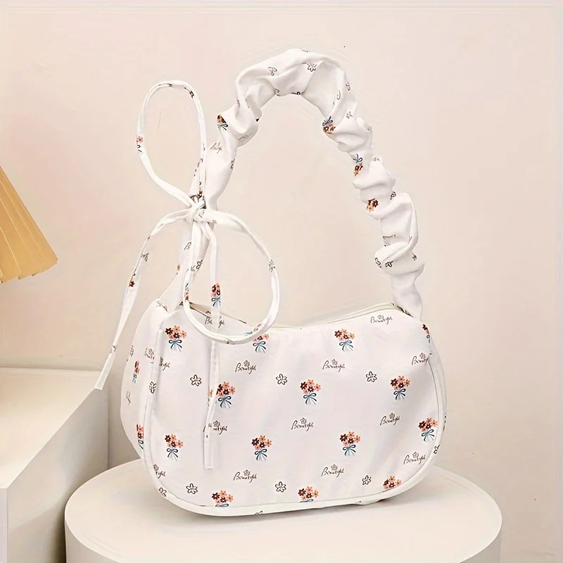 Fashion Flower Nylon Shoulder Bag Elegant Underwear Wallet with Fixed Strap Womens Zipper 250320