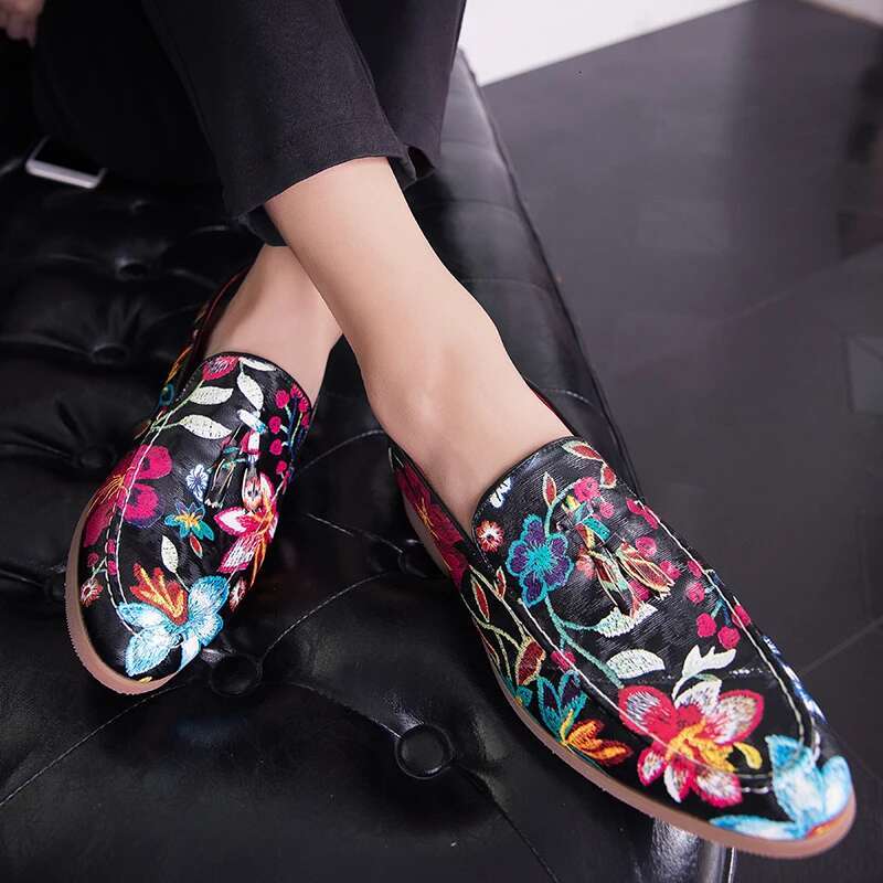 New Men Dress Leather For Male British Gold Blue National Pattern Oxfords Classic Gentleman Wedding Prom Shoes