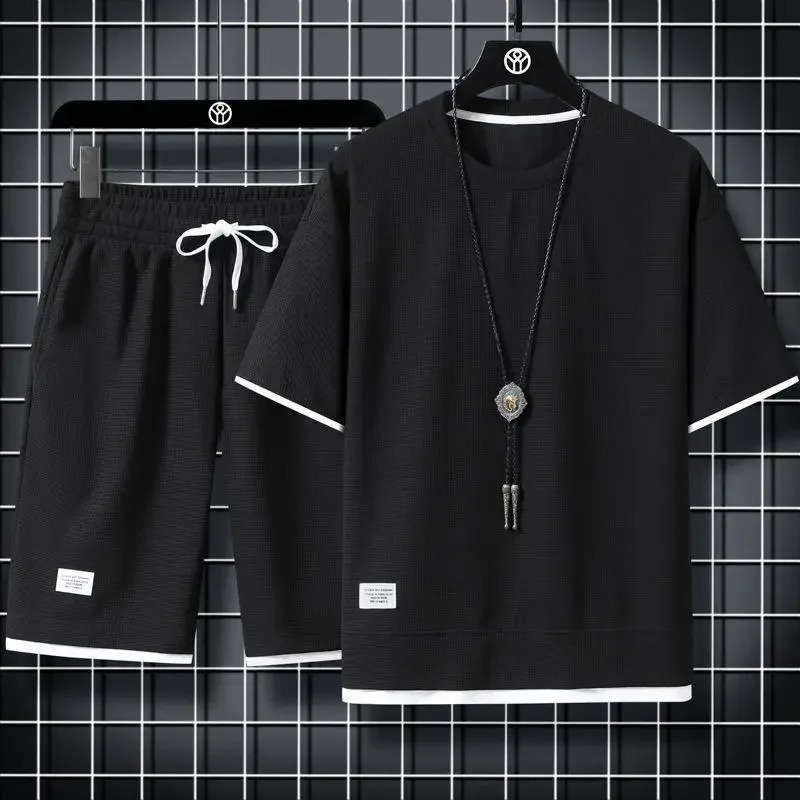 Style Casual Two-Piece Illusion Summer Suit For Men Loose-Fit Youth Students Short Sleeve Shorts 2-Piece Set Thin Fabric 250320