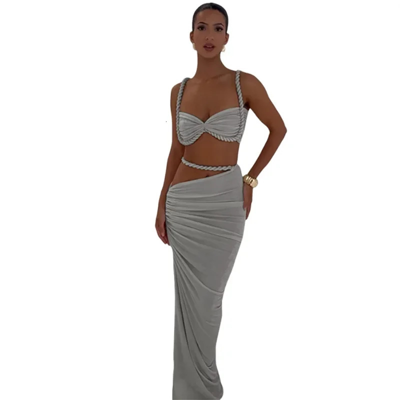 Sexy Solid Color Bareback Mini Strap Vest and Wrap Ski Set for Womens Spring Arrival Fashion China Origin 250318