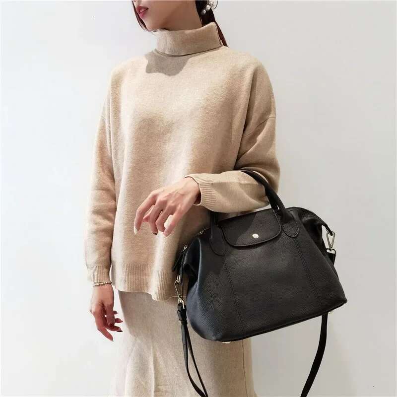 Genuine Women's Retro Shoulder Bags 2023 New Soft Leather Totes Ladies Crossbody Bag High Quality Classic Handbags Black