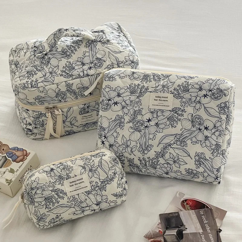 The Jungle Series Zipper Cosmetic Travel Organizer Female Handbag Toiletry Pouch Vintage Flower Quilting Women Makeup Bag 250320