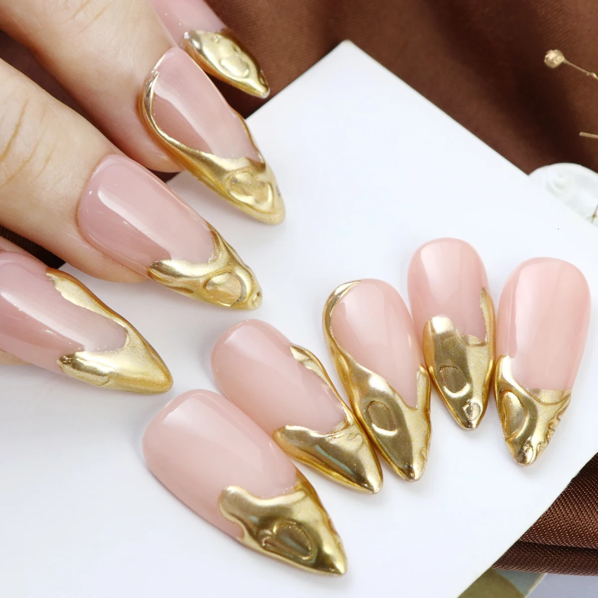 10pcs Pure Handmade 3D Gold Press on Nails Metallic Long Almond Fake Nails Reusable Full Coverage Fake Nail Tips 250319