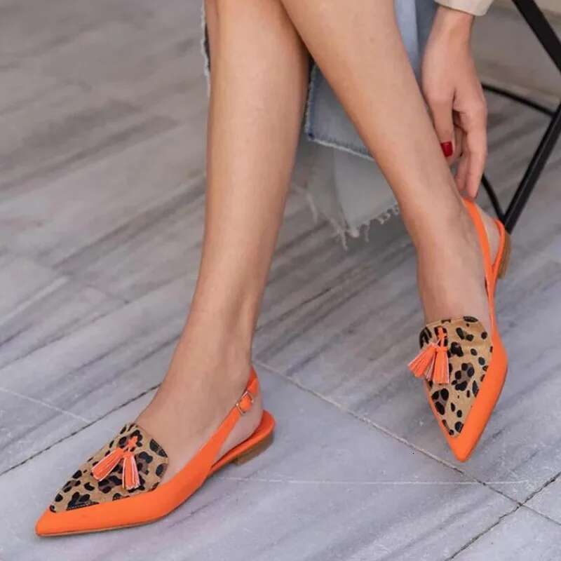 New Summer Color Block Women's 40-43 Large Pointed Tassel Low Heel Back Air Sandals High Heels Womens Shoes
