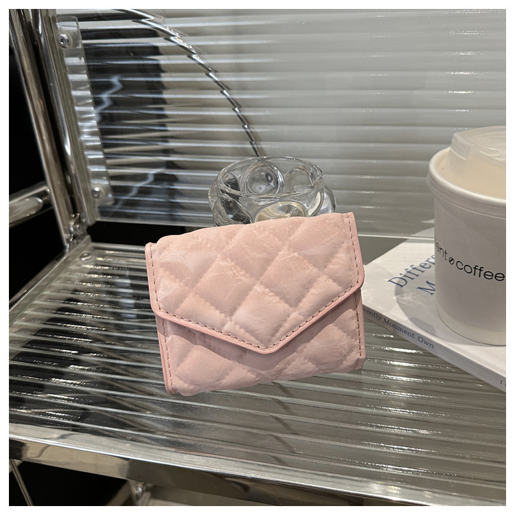 2025S Trend Designer Autumn Winter New Fashionable Handbag Change Card Small Square Women S Bag Mixed Batch
