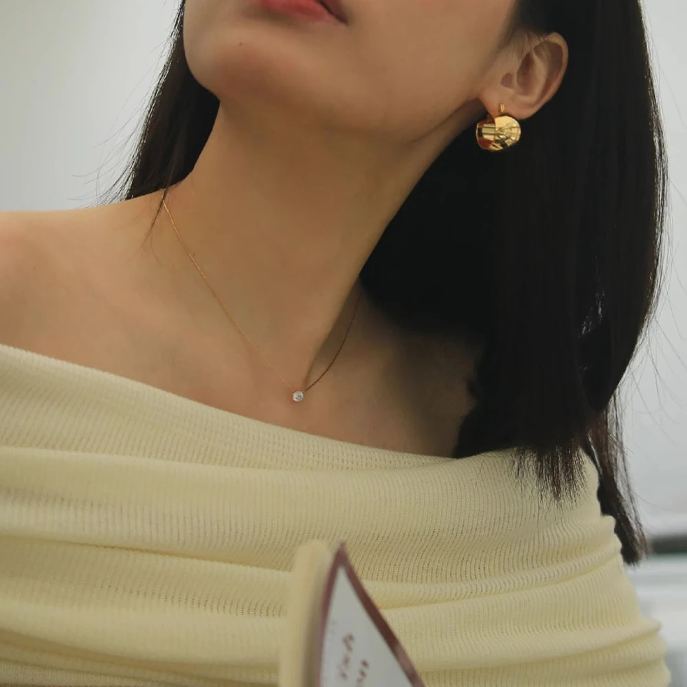 Stainless steel goldplated Dainty Minimalist Zircon Charm Anti Tarnish Chain round transparent Cz stone necklace 250313