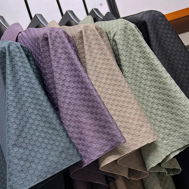 Mens and fashionable waffle short sleeved polo shirt collar ice silk breathable casual summer 2024 style highend 250320