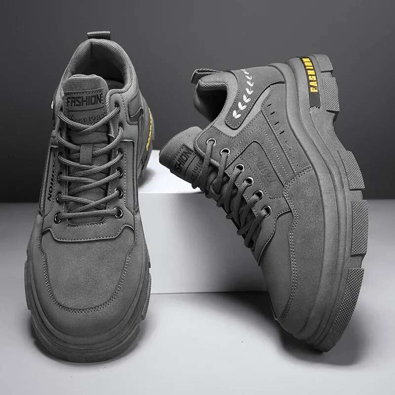 High Quality Men's Sports Low Cut Hiking Lightweight, Non Slip Outdoor Casual Lace Up Korean Version Trendy Shoes