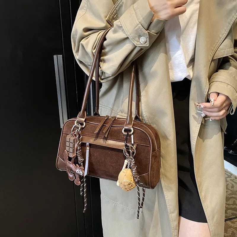 Retro Small NUBUCK Underarm Bags Women Autumn Winter 2024 New Y2K Korean Fashion Trend Shoulder Bag Lady Simple Solid Handbags Y250319