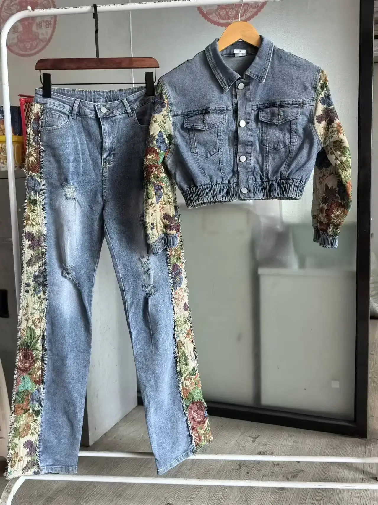 CM.YAYA Denim Womens Set Floral Patchwork Full Sleeve Button Fly Jacket and Ripped Jeans Pants Suit Two 2 Piece Set Outfit 250320