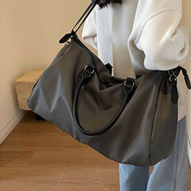 New Oxford Travel Bag Handbag Large Capacity Luggage Bag Neutral Shoulder Outdoor Handbag Weekend Waterproof Sports Fitness Bag Y250320