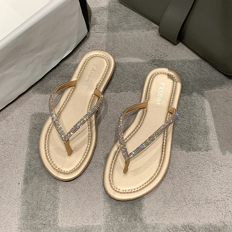 Womens summer slider beach anti slip slider flip casual womens shoes flat bottomed rhinestone beach slider solid Pantuflas 250318