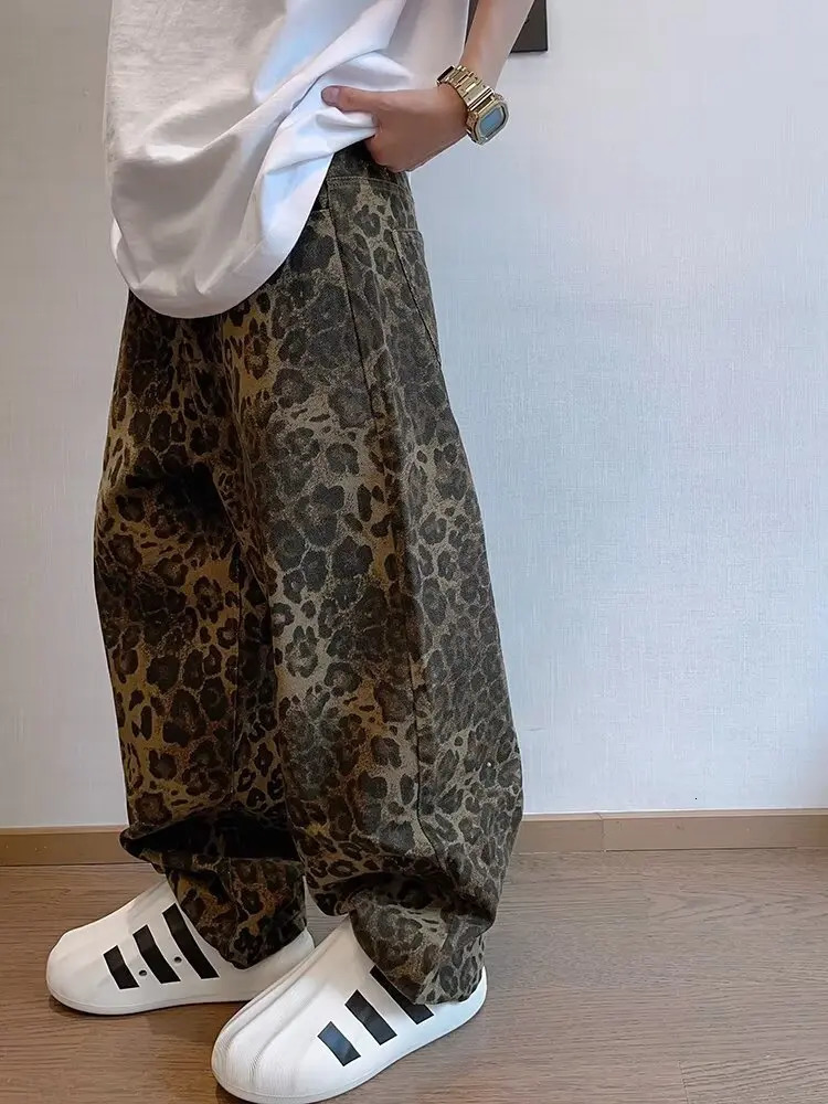 Autumn Tan Leopard Jeans Mens Denim Pants Male Oversize Wide Leg Trousers Streetwear Hip Hop Vintage Loose Casual Animal Print 250314