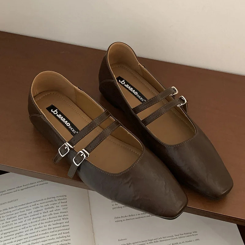 Fashion Buckle Strap Women Flats Mary Janes Shoes In Spring Summer Female Shallow Footwear Ladies Flats With Shoes 250322