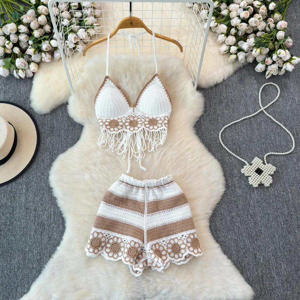 2025 Beach Vacation Knitted Womens Co ord Set Crochet Sleeveless Lace Vest and Shorts 2piece Summer 250322