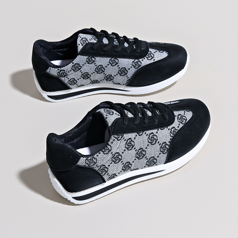 Women's trend light fashion Gump shoes women's new soft sole simple casual sports shoes for women 2025s hot