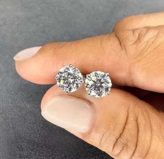 LAB GROWN Round Brilliant Dia Stud Earrings Beautiful Sterg Sier F Color VVS Eent Cut Gift Her for Women