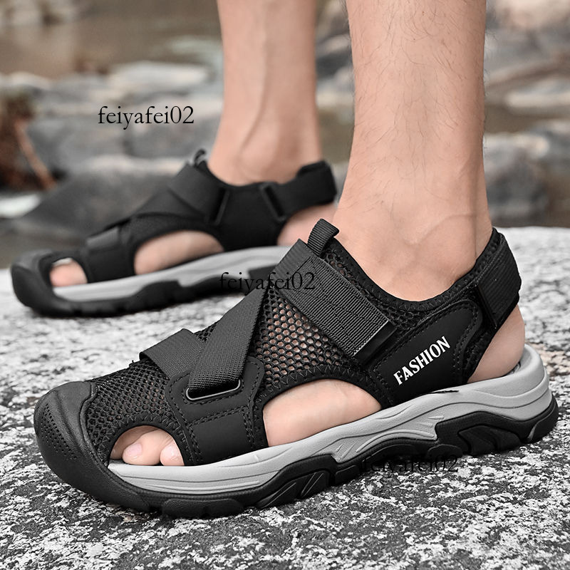 Summer Mens 2025 Soft Leather Casual Sandals: Outdoor Cover Anti-Slip Wear-Resistant Men Hot Closed Toe Sandals :