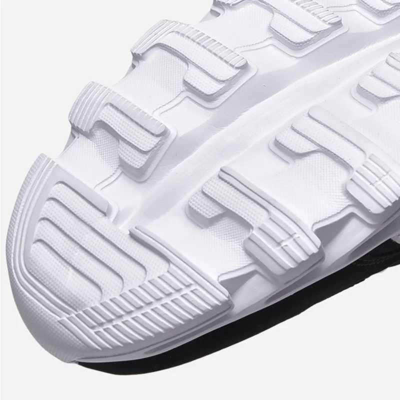 2025 new mens and womens running shoes breathable casual sneakers anti-slip vibration comfortable walking shoes 36-48 Z250702