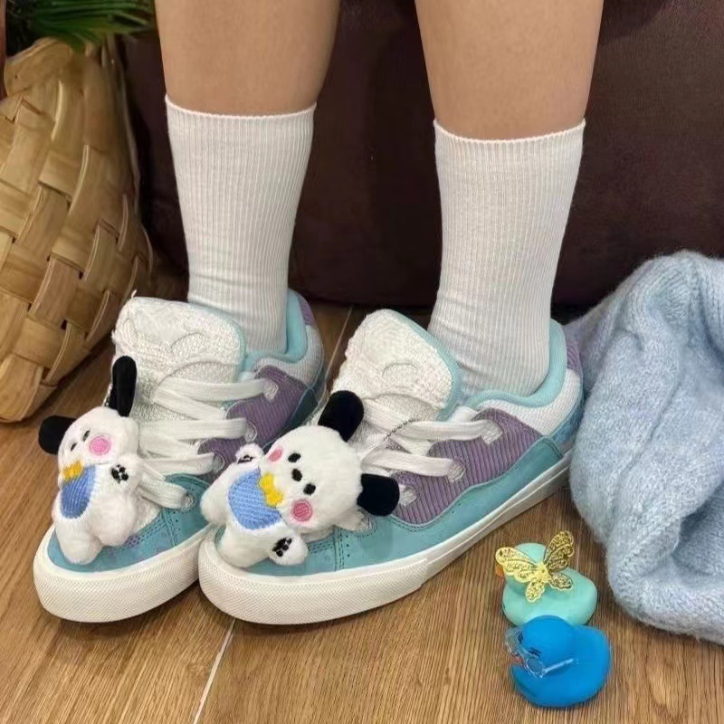Spring and autumn new bread shoes female bear color splicing niche skateboard shoes thick sole leisure sports board shoes