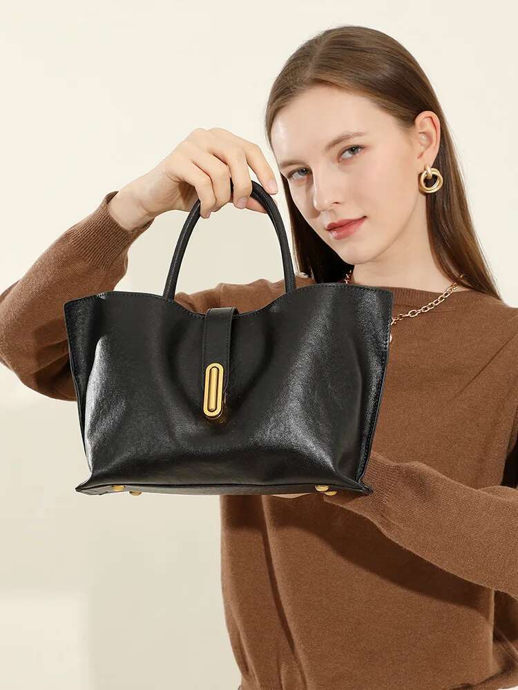 Cowhide Genuine Leather Handbags Women Vintage Shoulder Female Bucket Bag High Quality 2025 Crossbody Bag