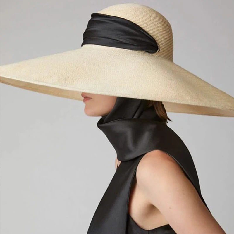 Grass Hat Ladies 12.5cm Wide Brown Beach Hat Outdoor Holiday SunHat 250320