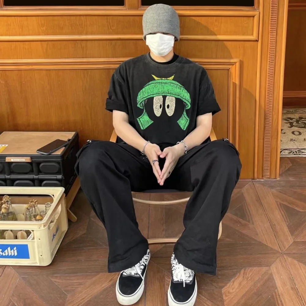 Yao Fashion Streetwear Vintage Cartoon Graphic Print Marvin the Martian Casual Summer Cotton Oversized Tee Tops T Shirt For Men 250322