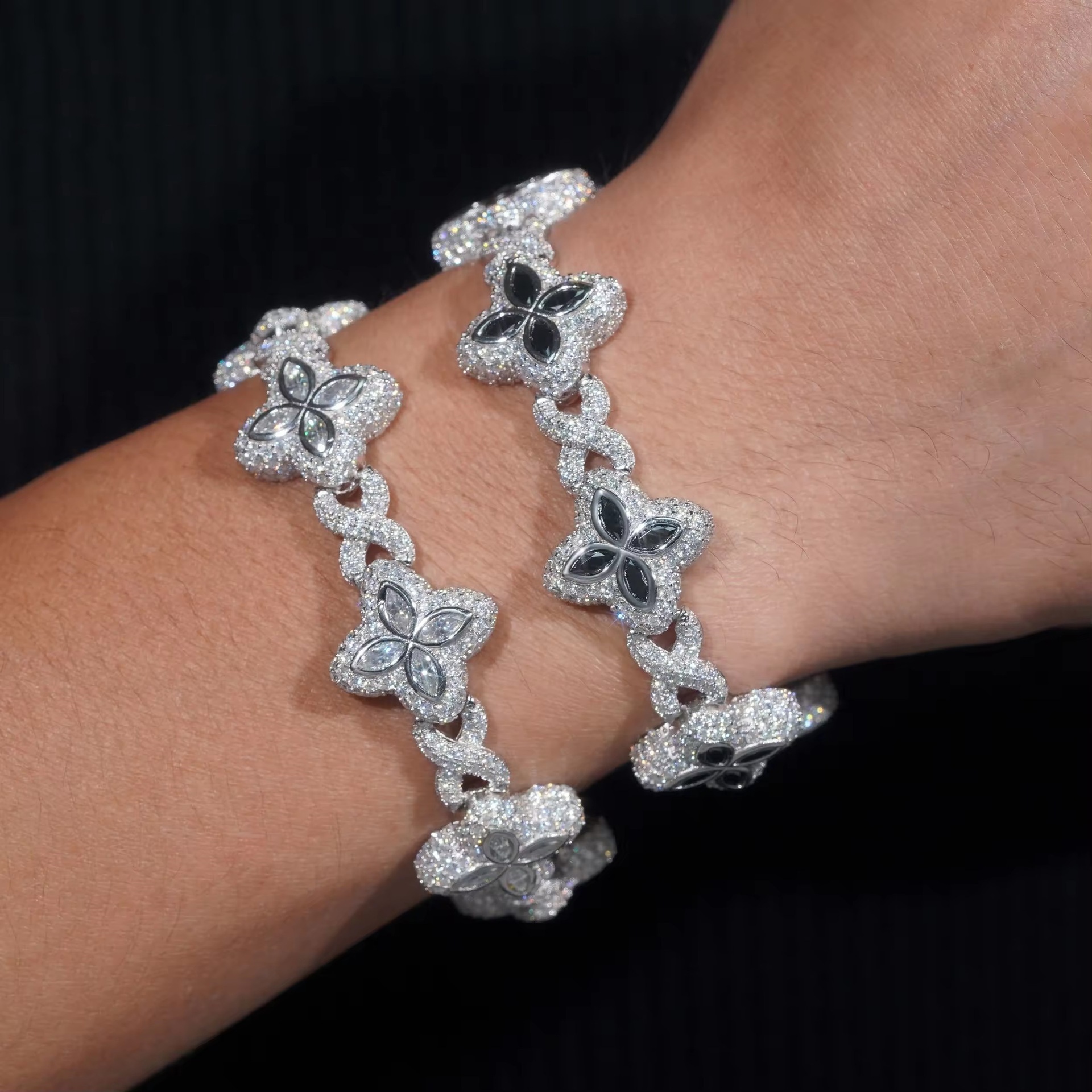 Hot selling 18mm large clover Cuban bracelet sier moissanite high-quality hip-hop mens and womens jewelry