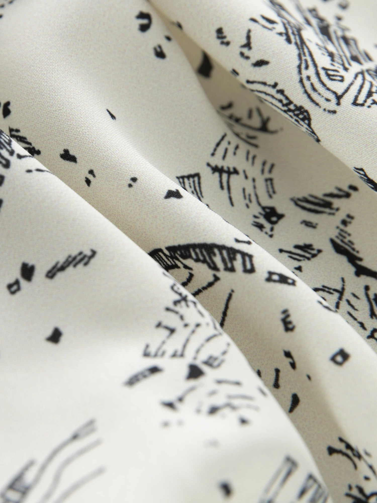 DUSHU Womens Ribbon Decorated Pleated Printed Dress Autumn Classic V-neck Elegant Long Dress 24DS83319 250322