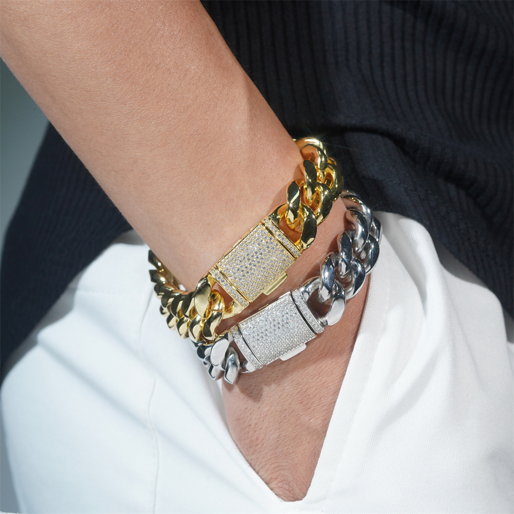 Hot selling 12mm stainless steel jewelry vvs mens hip-hop versatile Cuban necklace bracelet with Mozambique buckle