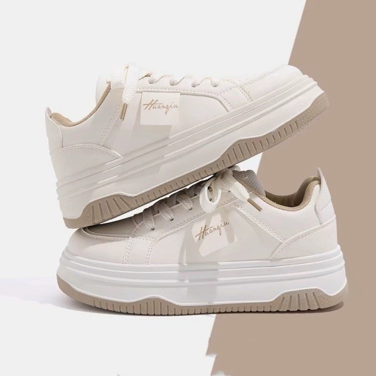 Spring and summer new thick soled round head board shoes light and breathable good with small white shoes to wear casual sports single shoes 2025