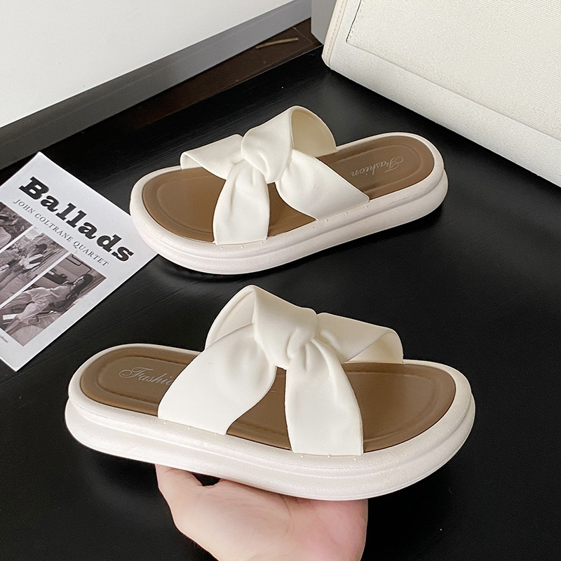 free shipping designers sandals for womens 2025 New Summer Cool Slippers Fashion Outwear Korean Version Flat Flat One Word Cool Slippers Outdoor Slipp