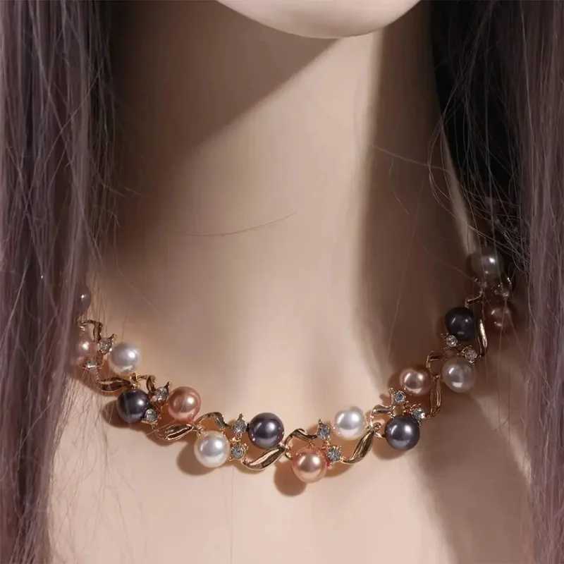 Elegant pearl 2 earrings necklace jewelry set Pearl pearl necklace wholesaleXJ250322