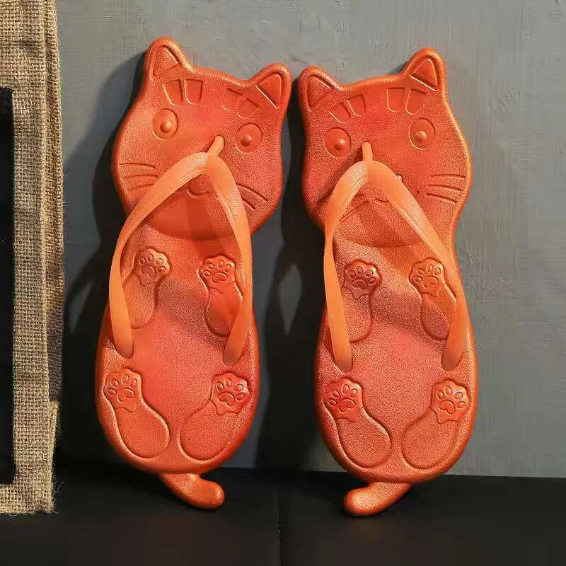 2025 New Summer Beach Ladies Cat shaped Designer Girls Cute Anti slip Thick heeled Sandals Cute Outdoor Slippers Bathroom1