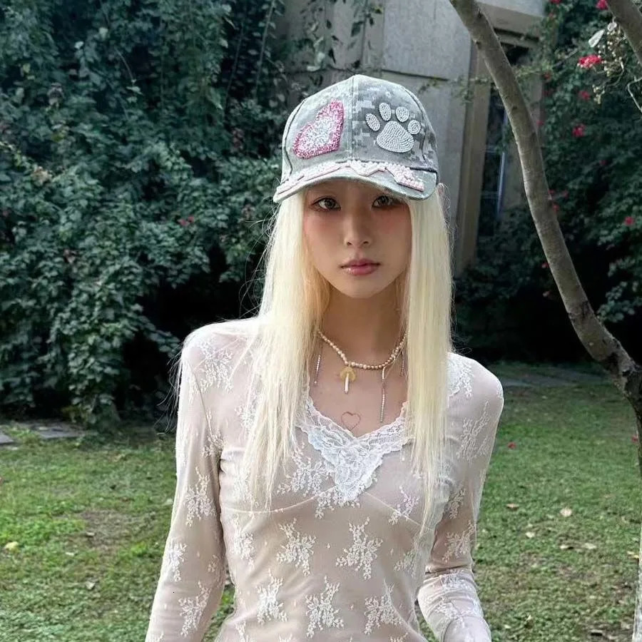 Womens Y2K accessory hat womens retro hat Y2K baseball hat funny camouflage hat 250320