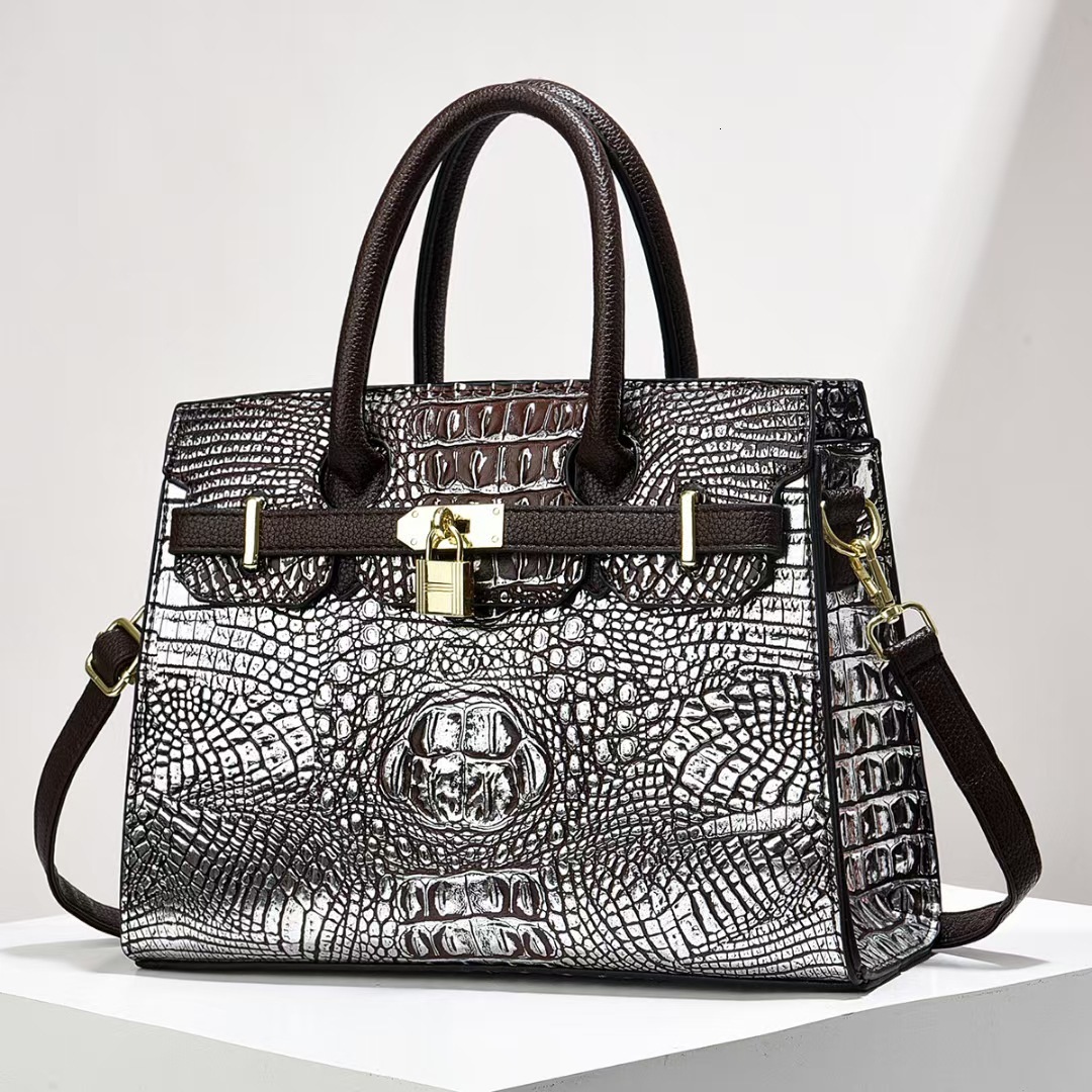 Light luxury new crocodile patterned large versatile, trendy women's crossbody shoulder bag, high-end handbag