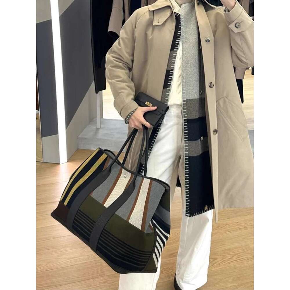 Spring New Vintage Woolen Tote Bag Maillard Women Handbags Casual Fashion Large Capacity Shopper Purses