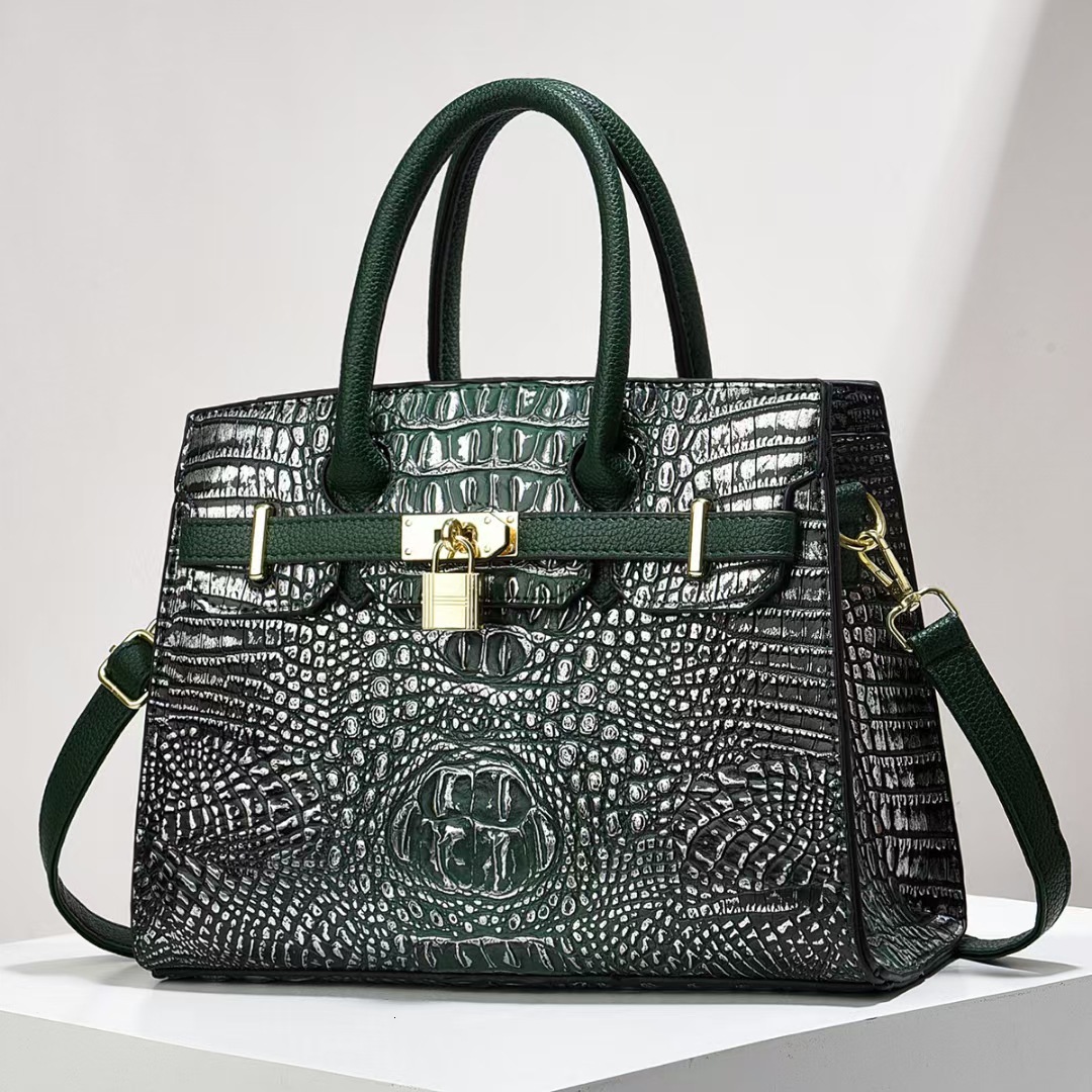Light luxury new crocodile patterned large versatile, trendy women's crossbody shoulder bag, high-end handbag