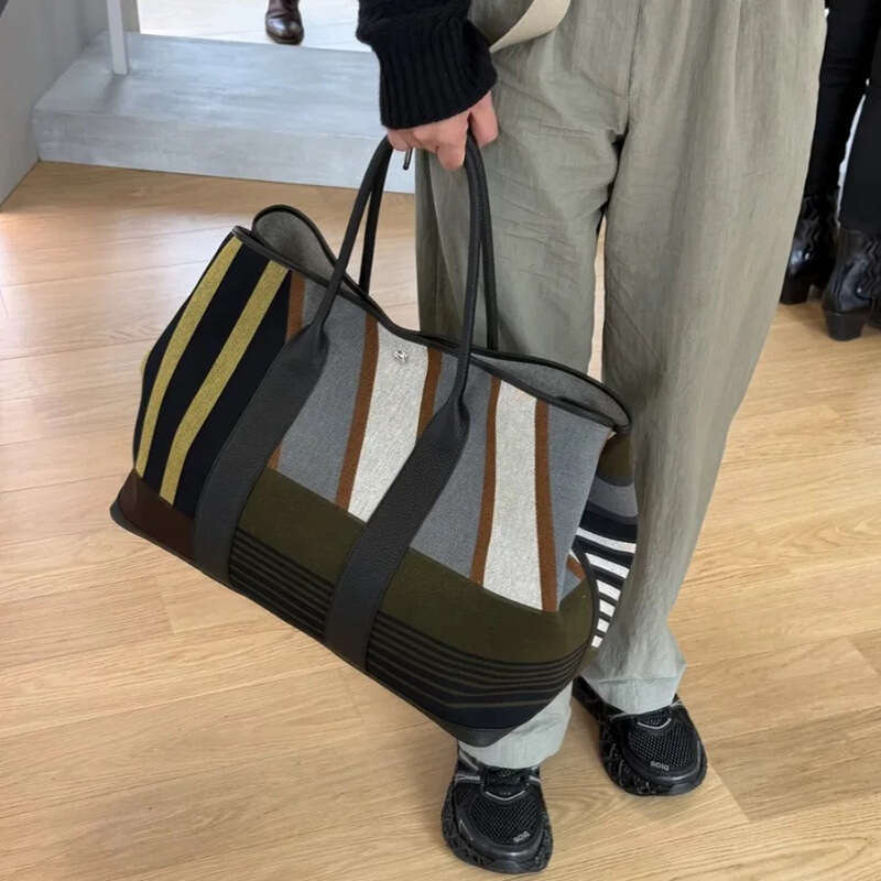 Spring New Vintage Woolen Tote Bag Maillard Women Handbags Casual Fashion Large Capacity Shopper Purses